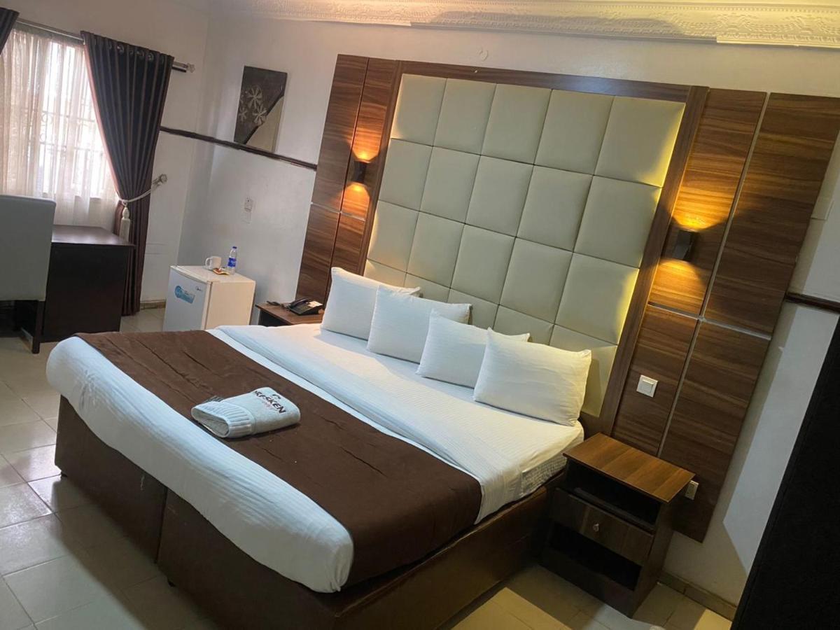 Presken Hotel @Villa Ikeja Bagian luar foto